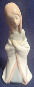 Vtg 6" Lladro Kneeling Praying Girl Confirmation Gift - Picture 1 of 9