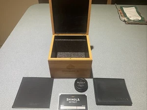 Shinola Detroit Watch Case BOX MAKERS PLAQUE LEATHER POUCH MANUAL warranty book - Picture 1 of 16