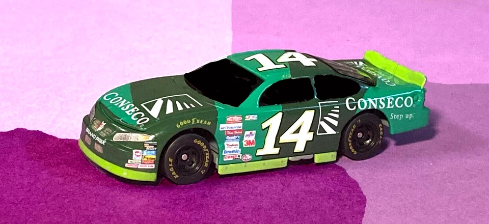 nascar diecast 1 64 Foto 1 de 1