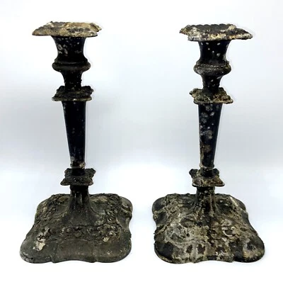 Par de candelabros antiguos de placa de plata Wilcox Co. salvamento contra incendios gótico arco iris Foto 1 de 4