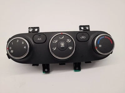 Hatchback manual de controle de temperatura KIA FORTE 2014-16  - Imagem 1 de 4