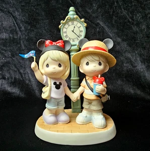 Precious Moments Disney "You're My Main Attraction" Street Mickey Minnie 169044 - Imagen 1 de 17