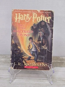 Rare Harry Potter Sorcerer’s Stone Scholastic School Market Edition Book - Picture 1 of 12