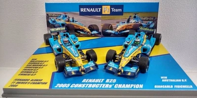 JUEGO 2 COCHES 1/43 Minichamps RENAULT R25 DOBLE CAMPEÓN DEL MUNDO 2005 ALONSO FISI Foto 1 de 4