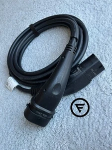 Genuine Audi 11kW 6m Type 2 EV PHEV Charging Cable WARRANTY Porsche BMW Mercedes - Picture 1 of 6