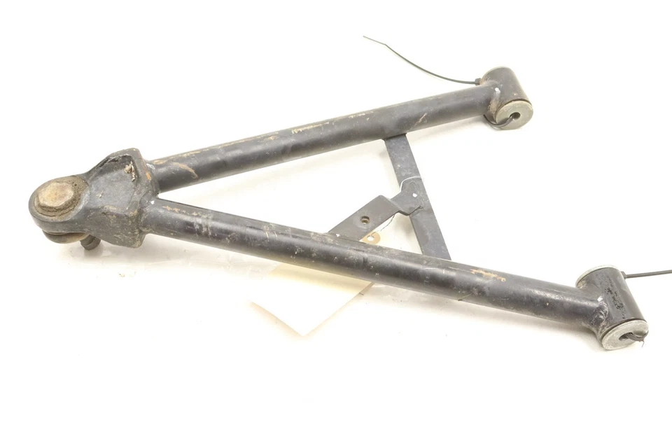 Brazo delantero izquierdo inferior KYMCO UXV 500 10 A 53550-LEE8-E00-MAS 50473 Foto 1 de 4