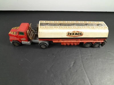 7 Vintage Matchbox Super Kings Lot Ford Texaco, Team Honda, Peterbilt Police  - Image 1 of 4