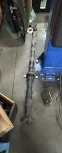 00-06 BMW E46 325ci RWD ZF Automatic Transmission Rear Drive Shaft Propshaft 68k - Picture 1 of 1