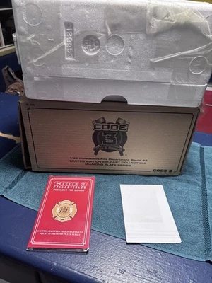 Placa de diamante Code 3 Collectibles Squirt 43 Foto 1 de 4