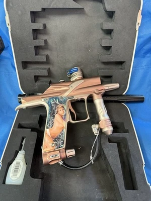 Marcador de paintball Planet Eclipse Ego 8 con estuche y barril Foto 1 de 4