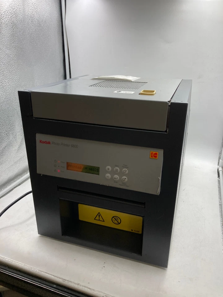 Kodak Digital Photo Thermal Printer 6800 With Power Cord 46128 Prints No Cover - Image 1 of 4