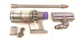 Dyson Cyclone V10 Lightweight Cordless Stick Vacuum Cleaner - Black (/RT6-800... - Picture 1 of 1