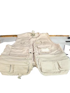 Laker Fly Fishing Vest Size L Fly-Fishing Vest Tan - Picture 1 of 3