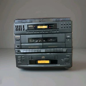 Vintage Samsung SCM 6550  Stereo Turntable, Radio, Tape, CD, Remote & Manual - Picture 1 of 7