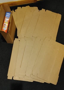 10 lightweight 12.5x10.25x3 boxes ideal to ship puzzles, etc. Easy to assemble. - Picture 1 of 5