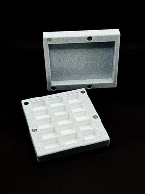 15-Pan Watercolour Palette – Secure Slide-In System & Magnetic Lid - Image 1 of 4