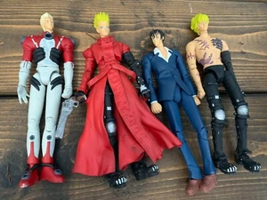 Trigun Figure Vintage 4x Coltelli Vash Mobili Nicholas Scarred Vash - Foto 1 di 1
