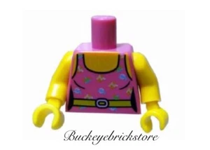 NEU Lego weibliche Minifiguren ROSA TORSO City Mädchen mit Tank Top Shirt & grünem Gürtel - Bild 1 von 1