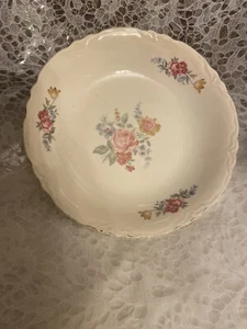 Vintage Scio Pottery Soup Bowl Hazel Pattern 8.5" Wide - Picture 1 of 3