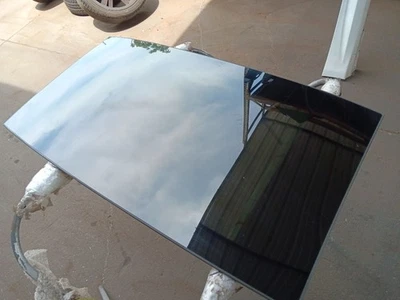 2010-2019 OEM Jaguar XJ XJR X351 Front Center Panoramic Sunroof Glass Window - Image 1 of 4