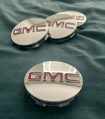 Tapacubos centrales de rueda 4x 83 mm 3,25 pulgadas GMC plata brillante rojo Sierra Yukon Denali Foto 1 de 4