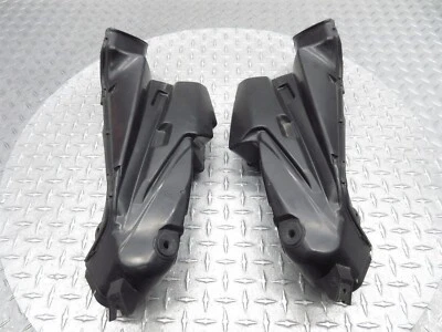 2006 06-07 Suzuki GSXR 750 GSXR750 Tubo de Admisión Tubo de Admisión Túnel Par de Cucharas Foto 1 de 4