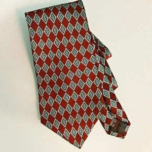 Cromley & Finch London Handmade 100 % Silk Men's Necktie Red Diamond Shapes - Picture 1 of 3