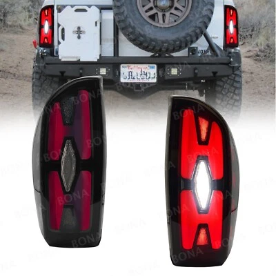 Luces traseras LED ahumadas para Toyota Tacoma 2016-2023 luces de giro de freno trasero Foto 1 de 4