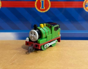 Thomas & Friends Cápsula Plarail Shocked Percy Tomy - Imagen 1 de 1