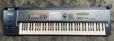 Korg TRITON Extreme 76-Key Music Workstation/Sampler New battery w/ case - Image 1 of 4