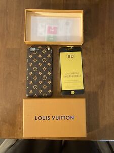 louis vuitton  phone case and screen protector In original box