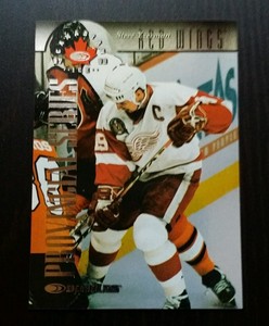 STEVE YZERMAN 97/98 Donruss Canadian Ice Provincial Series Red Wings /750 BV$30