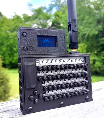 Meshtastic STAND ALONE node READY TO USE Heltec V3 3000mah battery BLACK - Image 1 of 4