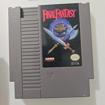 Final Fantasy (Nintendo NES, 1990) solo cartucho Foto 1 de 2