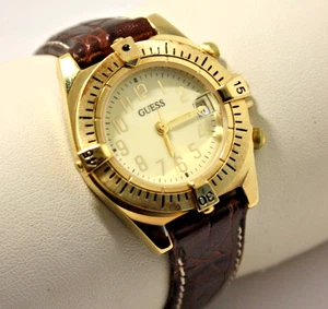 New GUESS Watch Womens 30mm Gold Tone Leather Strap Date New Battery - Picture 1 of 14
