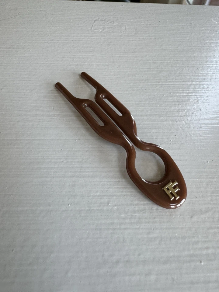 Fiona Franchimon No 1 Hairpin Mochaccino - One New Hairpin Without Box - Image 1 of 1