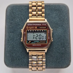 Soviet watch ELECTRONICS 5 77 Elektronika Electronica LCD Digital vintage quartz - Picture 1 of 8
