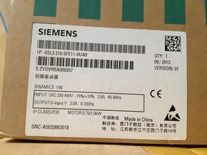 6SL3210-5FE11-0UA0 Nuovo Siemens SINAMICS V90 400V Inverter Servoazionamenti Spedizione Rapida - Foto 1 di 3