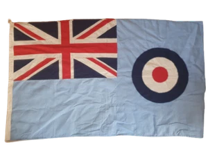 RAF Fully Sewn Embroidered 1.5 Yard Cotton Ensign Flag with Rope and Toggle - Picture 1 of 7