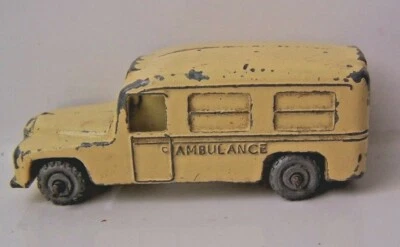 MATCHBOX, AMBULANCIA, DAIMLER, LESNEY, NÚMERO 14 A, 1955, VINTAGE Foto 1 de 4
