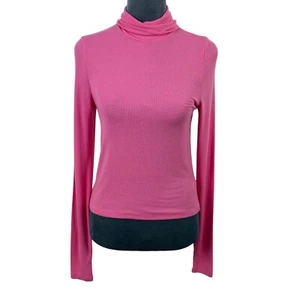 Camisa ATM Mujer Pequeña Rosa Acanalada Cuello Tortuga Agujeros para Pulgar Barbie Core Top - Imagen 1 de 6