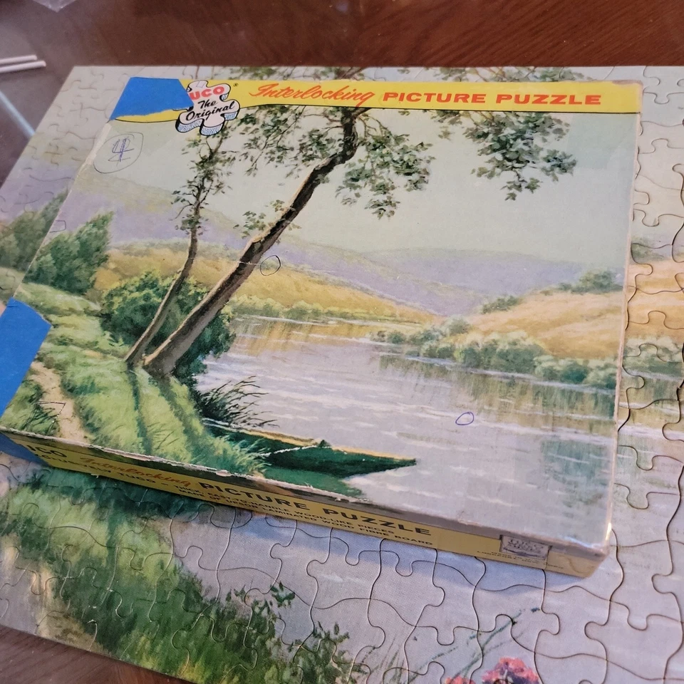 Antigo TUCO Picture Puzzle Glories of the Seine 350 a 400 peças 1 peça final faltando - Imagem 1 de 4