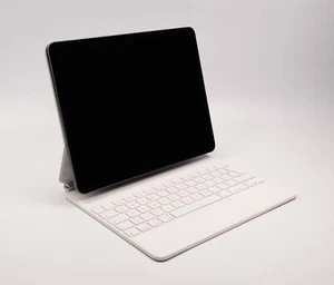 Apple iPad Magic Keyboard Tastatur für 12,9 iPad Pro 3 4 5 6 gen A2480 QWERTZ - Afbeelding 1 van 5