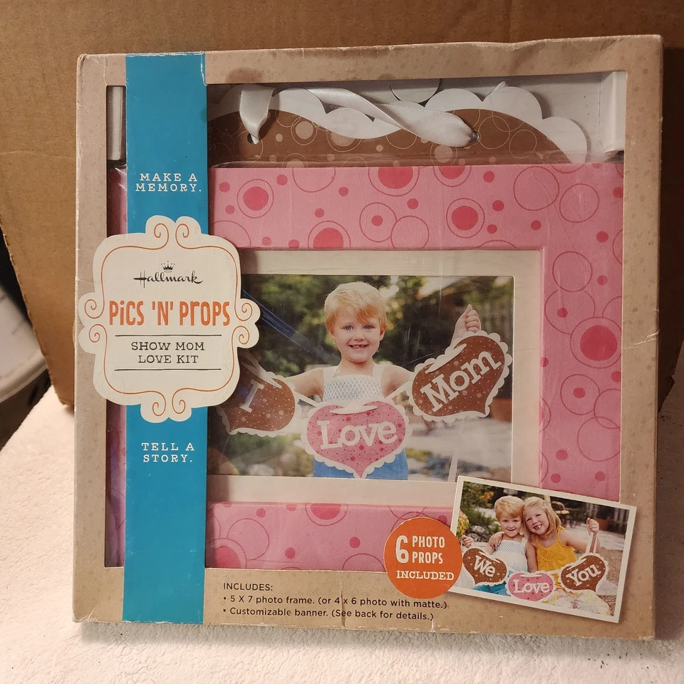 Hallmark PICS and Props Show Mom Love Photo Kit With 5" X 7" Picture Frame Pink