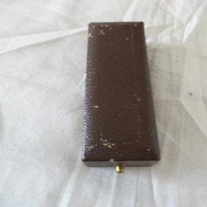 WW2 WW2 Pin Case (W347) - Picture 1 of 9