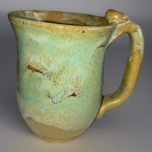 MAZAMA ART POTTERY- Oregon Coffee Mug w/ Seafoam Green Drip Glaze & Thumb Rest - Picture 1 of 8