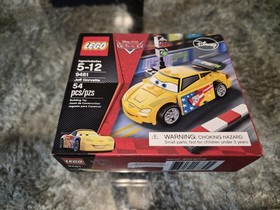DISNEY PIXAR CARS LEGO 9481 Disney Cars: Jeff Gorvette - NEW