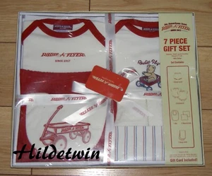 RADIO FLYER 7 PC SET BABY UP TO 3 MOS 2 BODY SUITS/ONE PIECE BIB WASHCLOTHS+ NEW - Picture 1 of 3