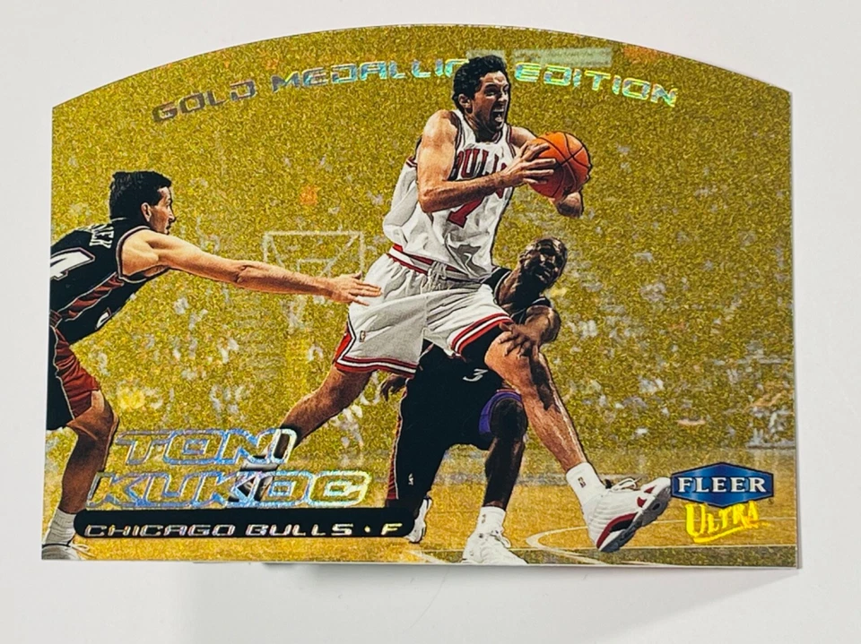 TONI KUKOC 1999-00 Fleer Ultra GOLD MEDALLION Parallel 109G Bulls - Image 1 of 2