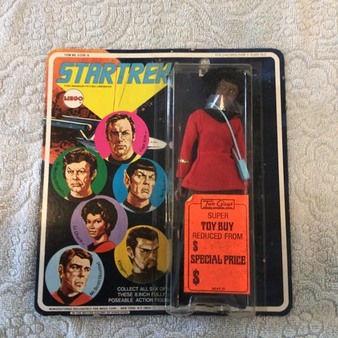 STAR TREK Mego 1974 8" Action Figure LT. UHURA MOC Original Vintage Cover